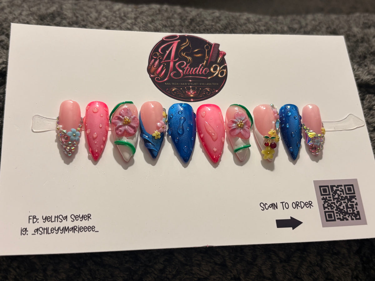 Seasonal nails